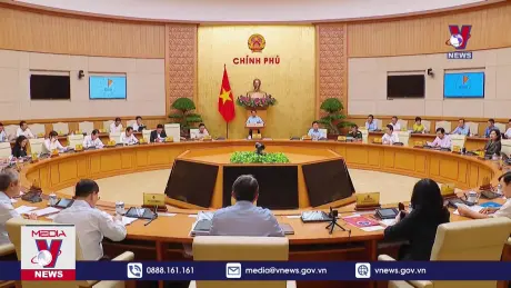 Tránh bất cứ việc gì cấp dưới cũng lên “xin” cấp trên