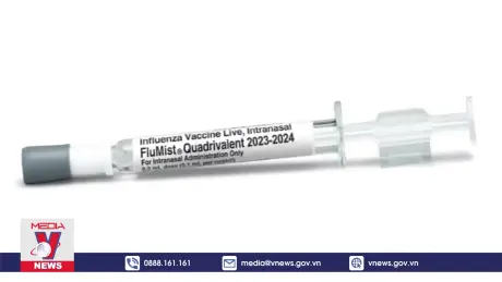 Mỹ phê duyệt vaccine cúm dạng xịt
