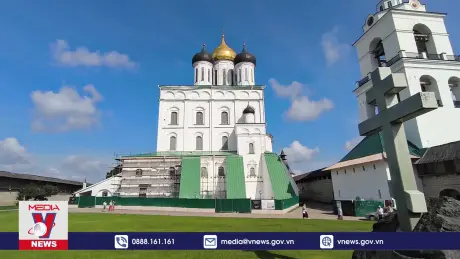 Khám phá pháo đài cổ Kremlin Pskov ở Nga