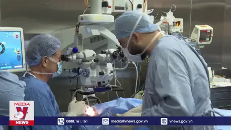 Nỗ lực cứu chữa mắt cho nạn nhân vụ nổ máy nhắn tin tại Liban