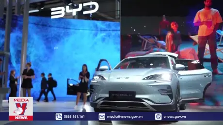 Mỹ đề xuất cấm bán ô tô kết nối công nghệ của Trung Quốc và Nga