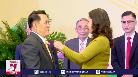 Trao tặng các danh hiệu cao quý của Đảng và Nhà nước