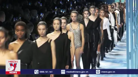 Dior tung bộ sưu tập mang hơi hướng thể thao