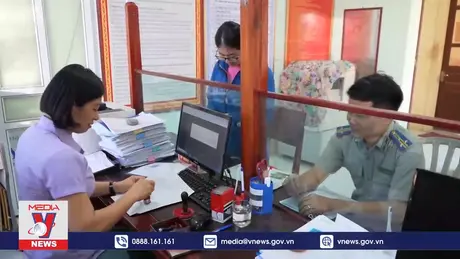 Khó khăn giải quyết cán bộ dôi dư sau sáp nhập hành chính