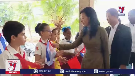 Phu nhân Tổng Bí thư, Chủ tịch nước thăm Trường tiểu học Võ Thị Thắng