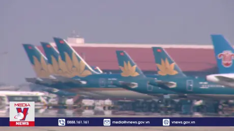 Tăng cường kiểm soát giá vé máy bay