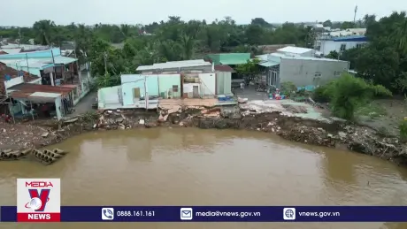 Hỗ trợ 40 triệu đồng mỗi hộ dân có nhà bị sạt lở xuống sông Đồng Nai