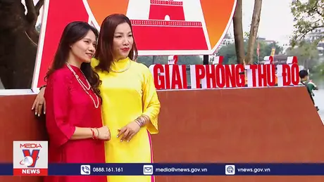 Đường phố Hà Nội trang hoàng rực rỡ kỉ niệm 70 năm giải phóng thủ đô