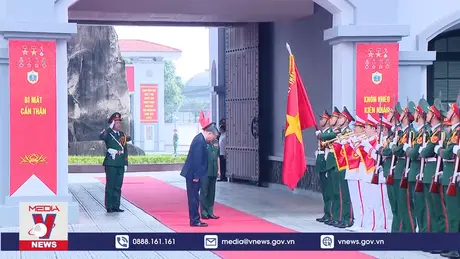 Tổng Bí thư, Chủ tịch nước thăm và làm việc với Tổng cục II, Bộ Quốc phòng