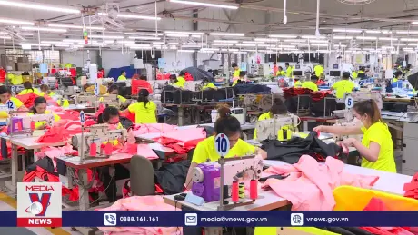 Dệt may, Da giày “khát” công nhân