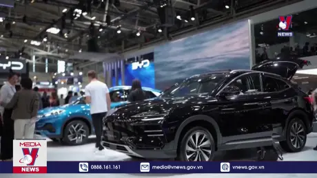 EU tiếp tục đàm phán với Trung Quốc về thuế xe điện