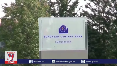 ECB để ngỏ khả năng hạ thêm lãi suất