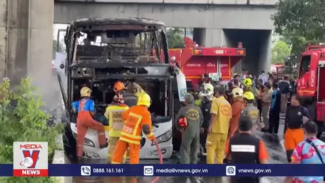 Nhiều học sinh thiệt mạng trong vụ cháy xe buýt ở Thái Lan