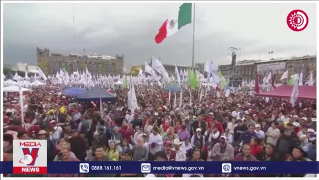 Nữ Tổng thống đầu tiên của Mexico tuyên thệ nhậm chức