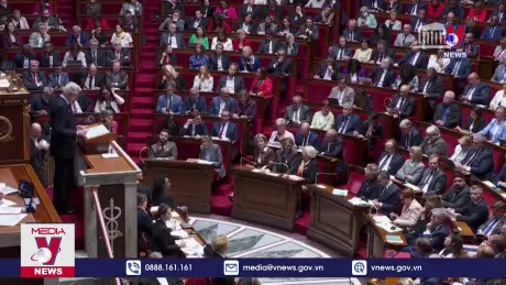 Pháp đưa ra kế hoạch giảm thâm hụt ngân sách