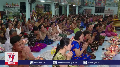 Đồng bào Khmer Bạc Liêu đón lễ Sen Dolta