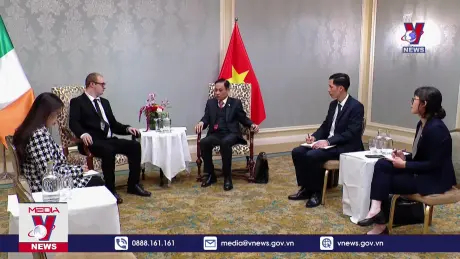 Đồng chí Lê Hoài Trung tiếp Bí thư Trung ương phụ trách Đối ngoại Đảng Cộng sản Ireland