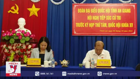 Phó Chủ tịch nước tiếp xúc cử tri tại An Giang