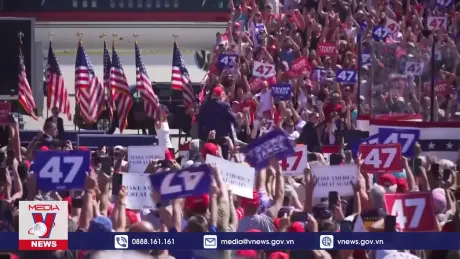 Hai ứng cử viên Tổng thống Mỹ đua tranh quyết liệt