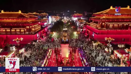 Trung Quốc kích cầu tiêu dùng thông qua các đợt nghỉ lễ dài