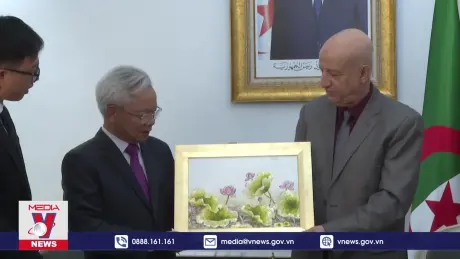 Hội đồng Lý luận Trung ương Việt Nam thăm, làm việc tại Algeria