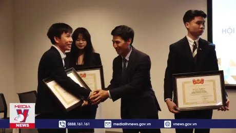 Sinh viên Việt Nam tại Australia phát huy sức trẻ