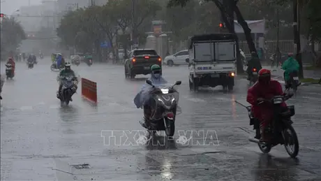 Thời tiết ngày 6/10: Từ Đà Nẵng đến Nam Bộ có mưa rào và dông, Bắc Bộ ngày nắng