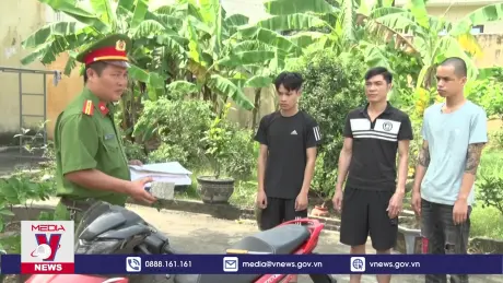 Hà Nam khởi tố 3 đối tượng đâm cán bộ công an xã