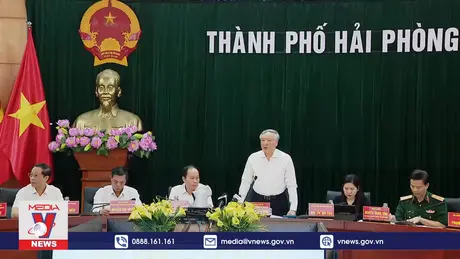 Phó Thủ tướng Thường trực làm việc với thành phố Hải Phòng