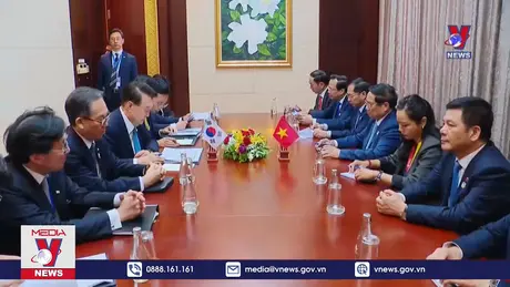 Thủ tướng hội kiến Tổng thống Hàn Quốc