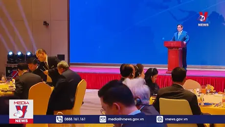 Thủ tướng Việt Nam, Lào, Campuchia làm việc với ABAC