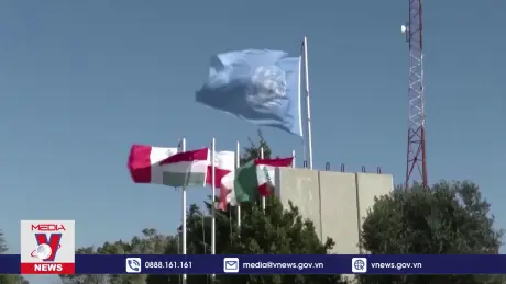 Israel tấn công khu vực gần trụ sở của lực lượng LHQ