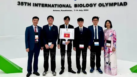 Học sinh Việt Nam giành 38 Huy chương, Bằng khen tại các kỳ thi Olympic khu vực, quốc tế 2024