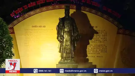 Tự hào về sự phát triển mạnh mẽ của Thủ đô