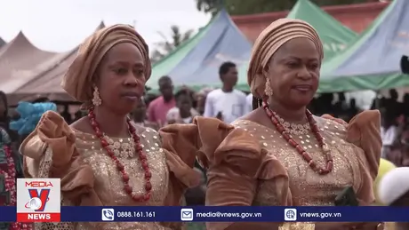 Nigeria tổ chức lễ hội dành cho các cặp song sinh
