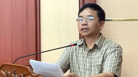 Bắt giữ 2 Phó Chủ tịch huyện Quảng Xương 