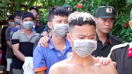 Sòng bạc quy mô lớn bị triệt phá, 36 đối tượng bị bắt