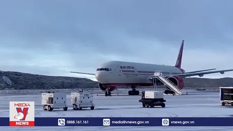 Máy bay Ấn Độ hạ cánh khẩn do đe dọa an ninh