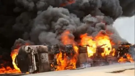 Vụ nổ xe bồn ở Nigeria: Số người thiệt mạng tăng lên trên 140 người