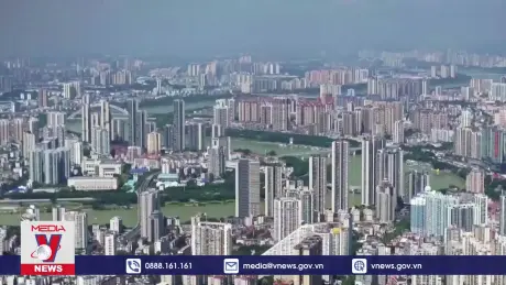 Kinh tế Trung Quốc tăng trưởng cao hơn dự kiến