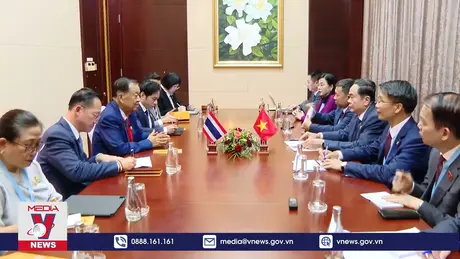 Chủ tịch Quốc hội gặp gỡ bên lề AIPA - 45