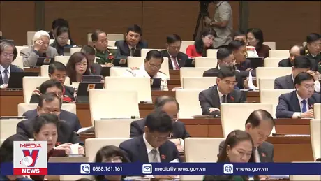 Phấn đấu tăng trưởng GDP cả năm trên 7%