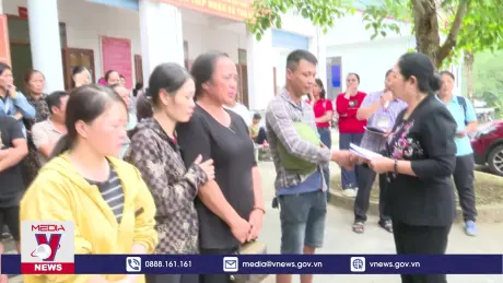 Chia sẻ khó khăn với đồng bào Hà Giang bị thiên tai