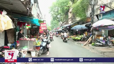 Giá hàng hóa, dịch vụ đối mặt thách thức