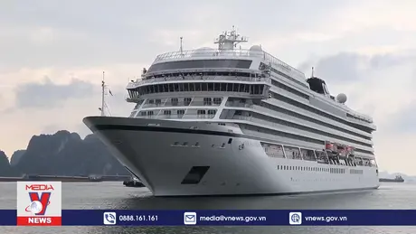 Quảng Ninh đón khách du lịch quốc tế thứ 3 triệu