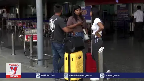 Hàng không Ấn Độ tiếp tục bị dọa đánh bom