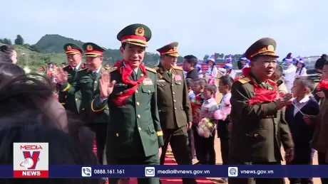 Tăng cường tình đoàn kết nhân dân Việt - Lào nơi biên giới