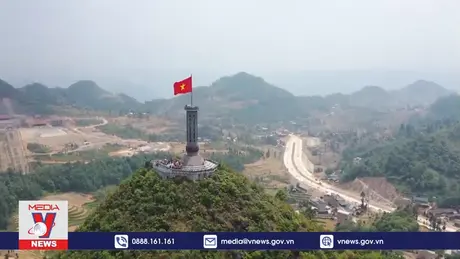 Mùa du lịch vắng khách ở Đồng Văn