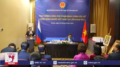 Thủ tướng gặp gỡ người Việt Nam tại Tatarstan