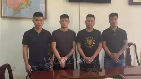 Bắt giữ các đối tượng gây rối trật tự sử dụng súng ngắn bắn về hướng người dân